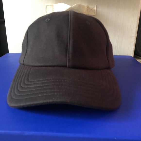 ATHLETA - Triumph Kinetic Baseball Cap - BLACK - One Size - Picture 3 of 7